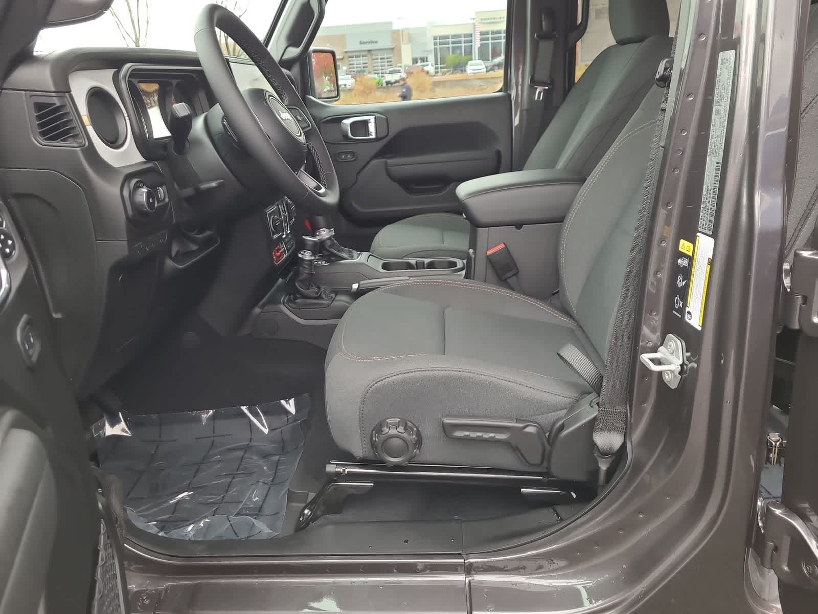 Thumbnail: 2026 Jeep Wrangler - 19