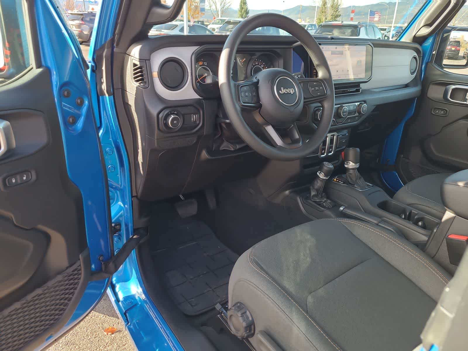 Thumbnail: 2026 Jeep Wrangler - 10