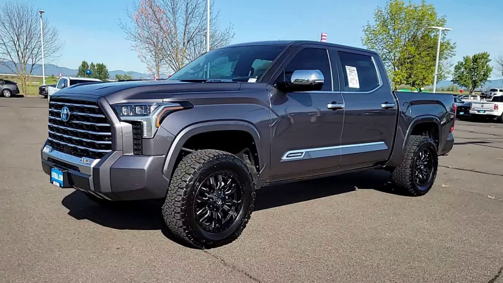 Thumbnail: 2024 Toyota Tundra - 4