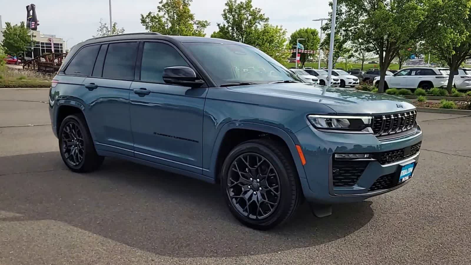 Thumbnail: 2026 Jeep Grand Cherokee - 2