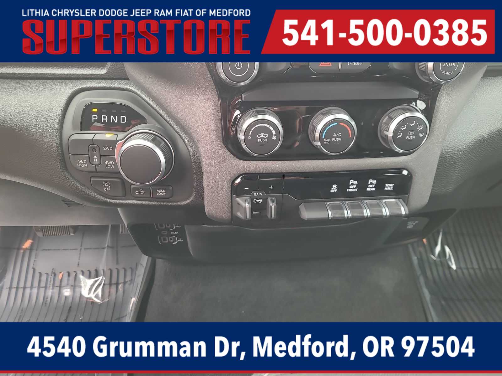 Thumbnail: 2026 RAM 1500 - 25