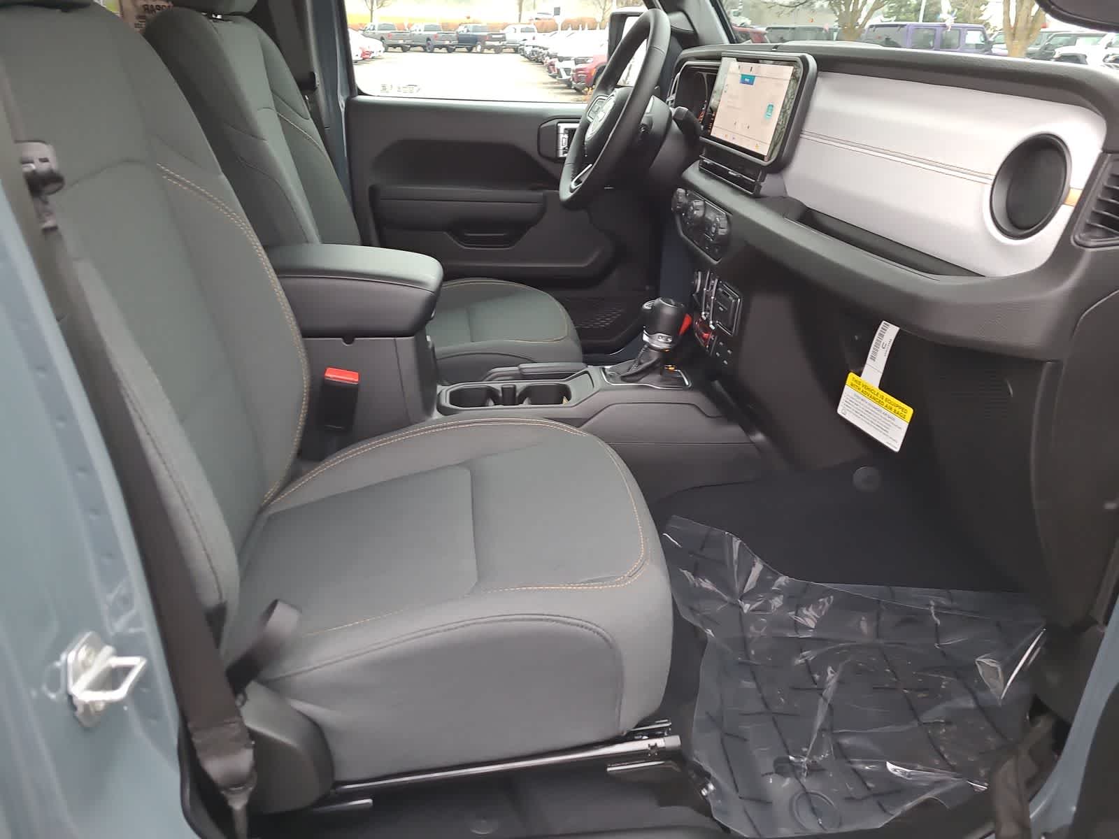 Thumbnail: 2026 Jeep Gladiator - 22