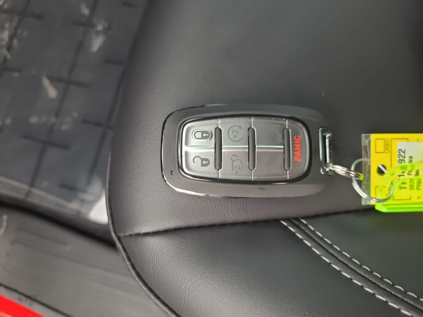 Thumbnail: 2026 Chrysler Pacifica - 28