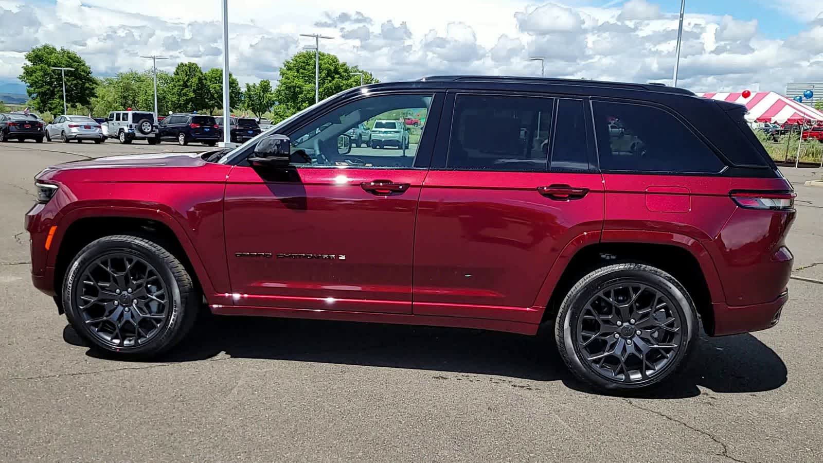 Thumbnail: 2025 Jeep Grand Cherokee - 5