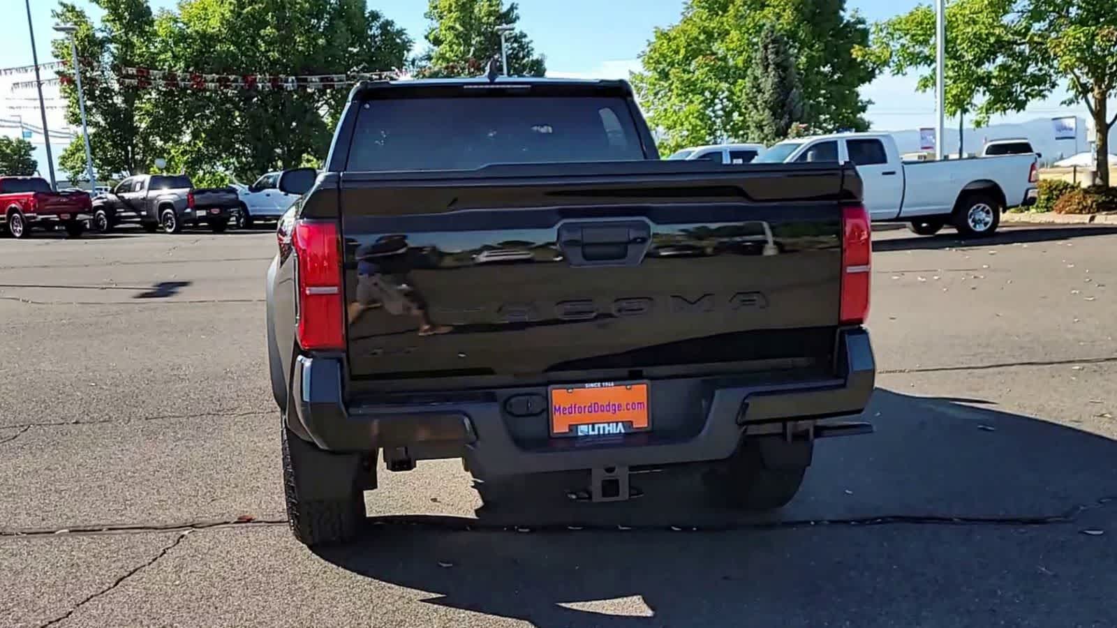 Thumbnail: 2024 Toyota Tacoma - 7