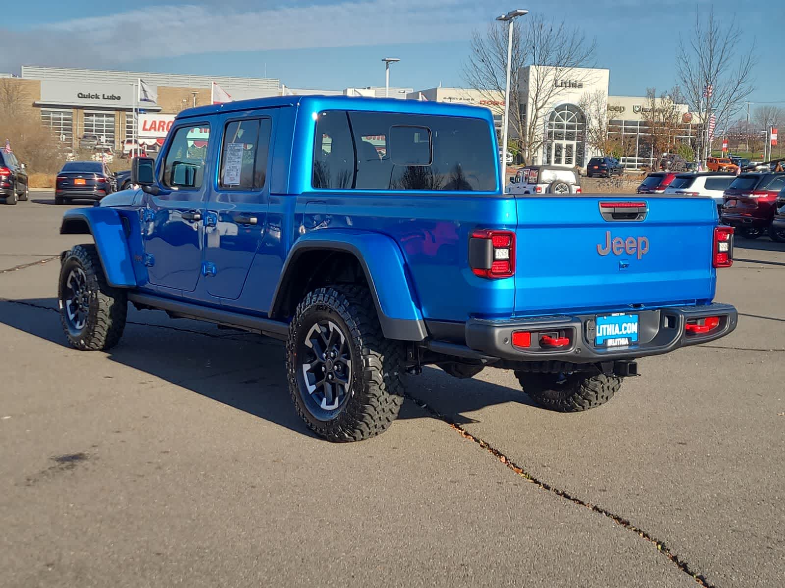 Thumbnail: 2026 Jeep Gladiator - 12