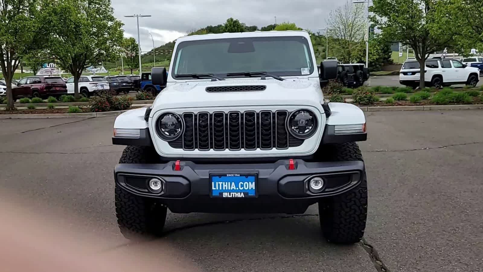Thumbnail: 2026 Jeep Wrangler - 3