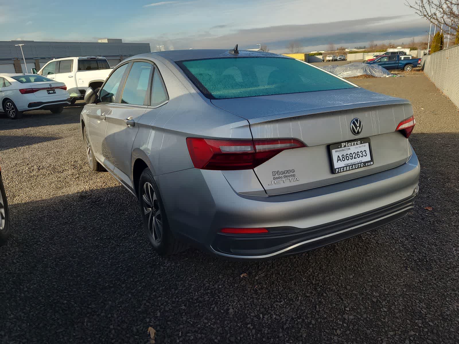 Thumbnail: 2024 Volkswagen Jetta - 3