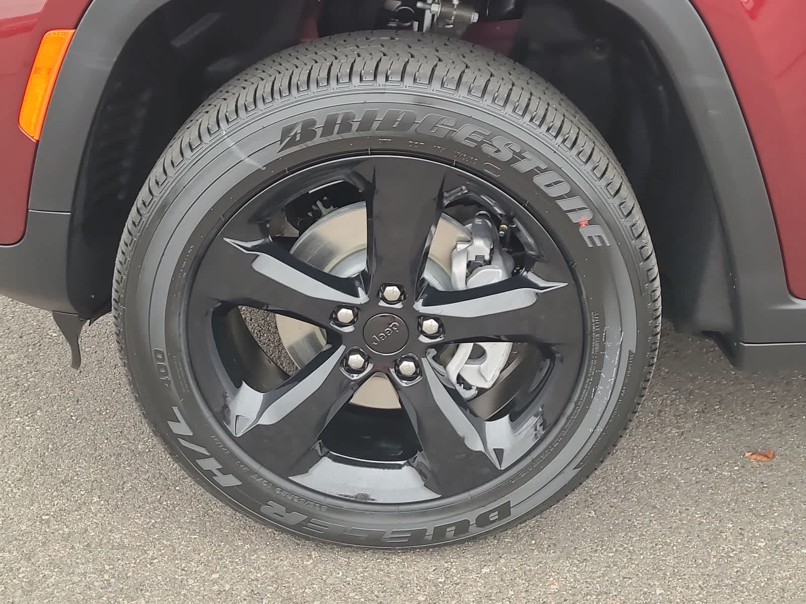 Thumbnail: 2025 Jeep Grand Cherokee - 16