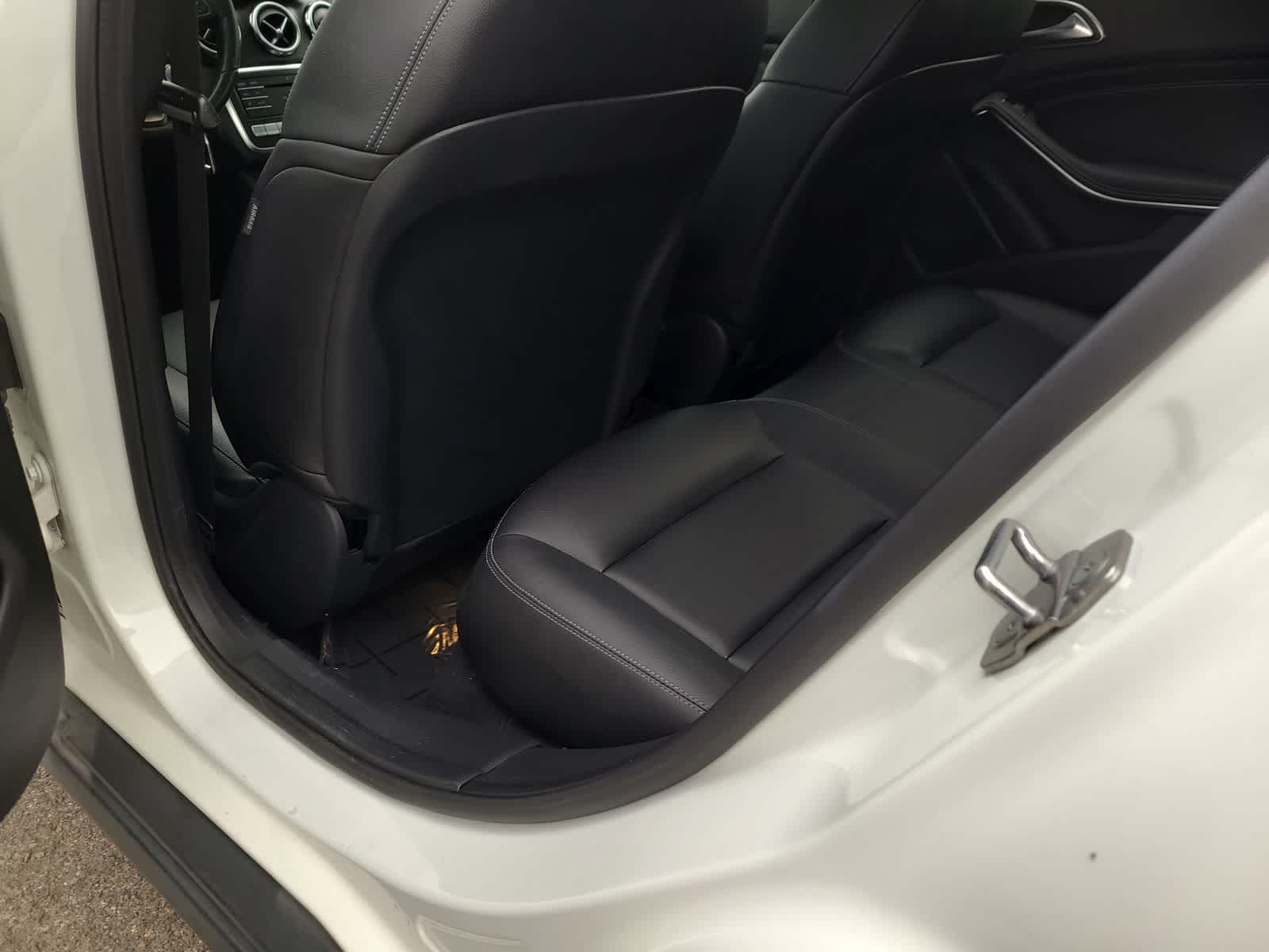 Thumbnail: 2019 Mercedes-Benz GLA - 20