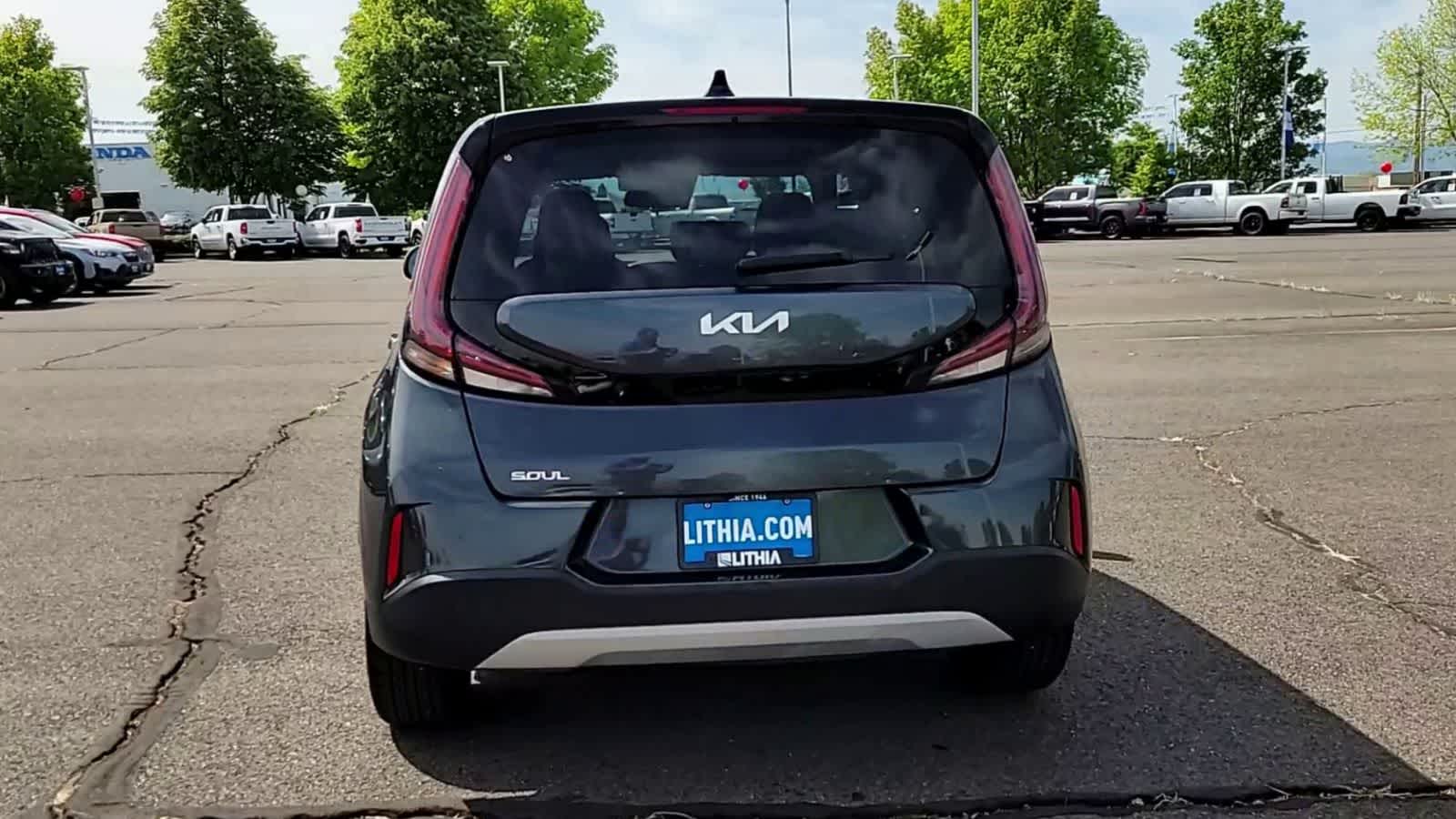Thumbnail: 2023 Kia Soul - 7