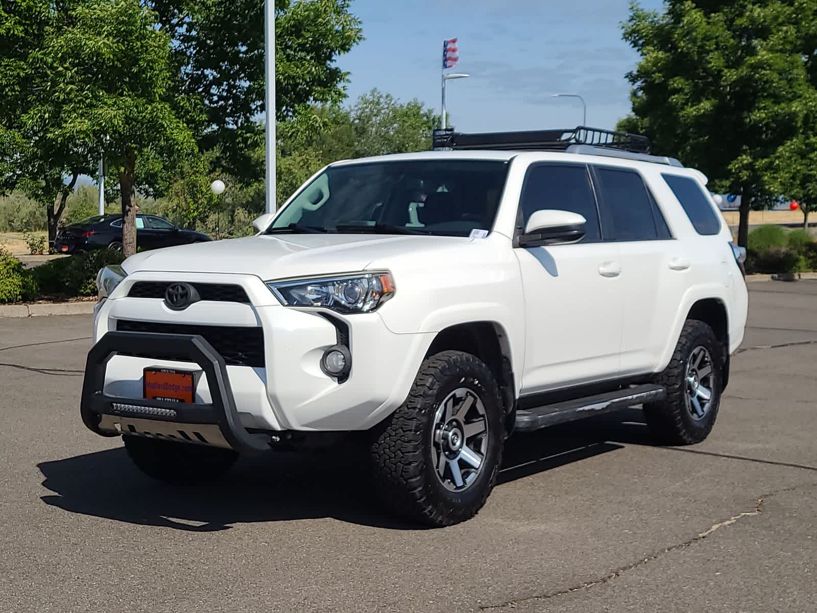 2014 Toyota 4Runner SR5 Hero Image