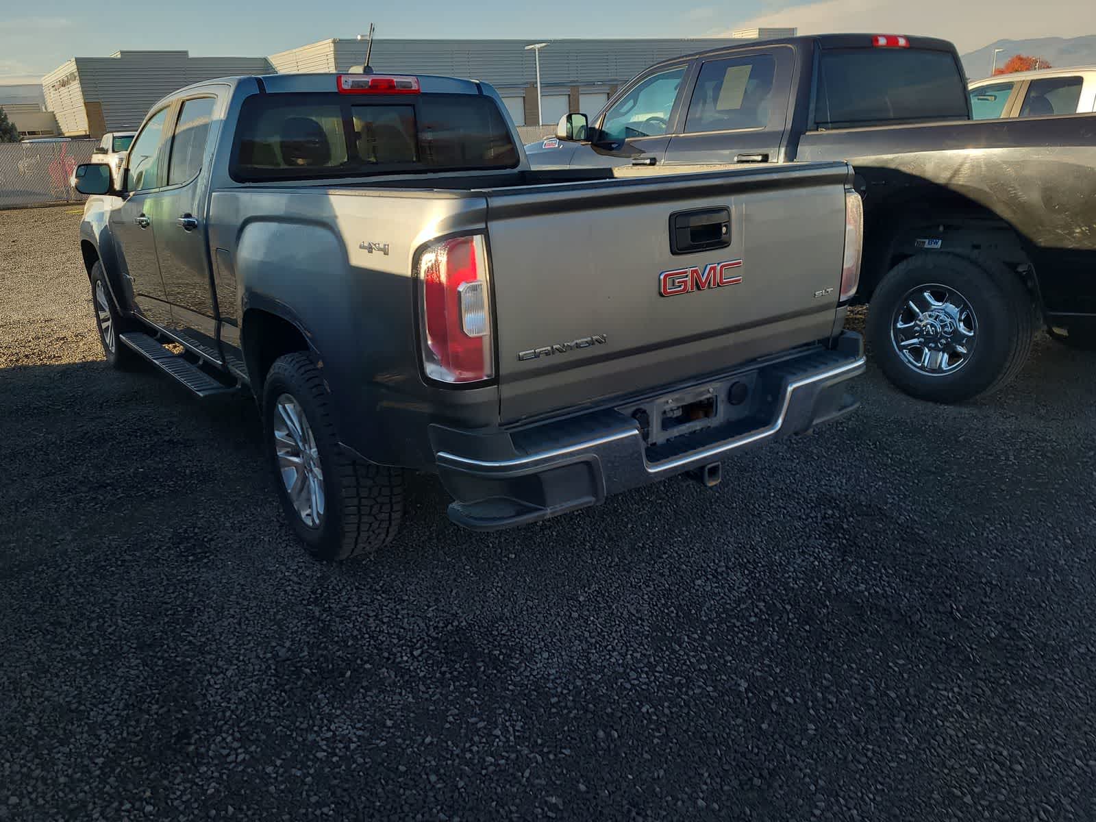 Thumbnail: 2018 GMC Canyon - 3