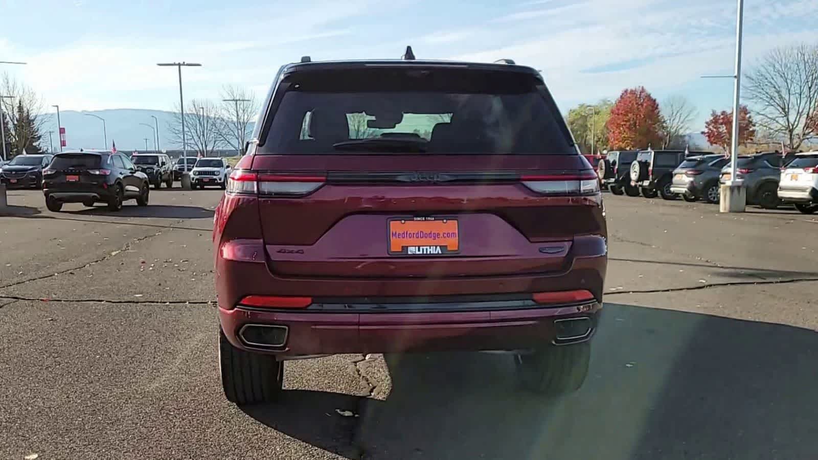 Thumbnail: 2025 Jeep Grand Cherokee - 7