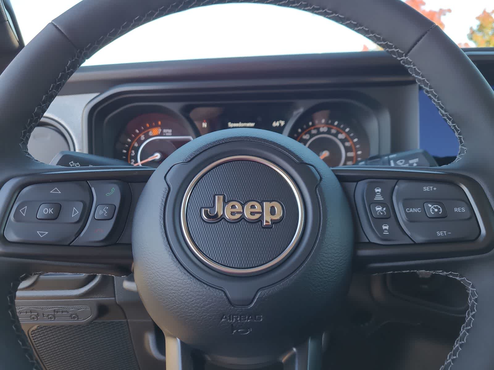 Thumbnail: 2026 Jeep Wrangler - 23