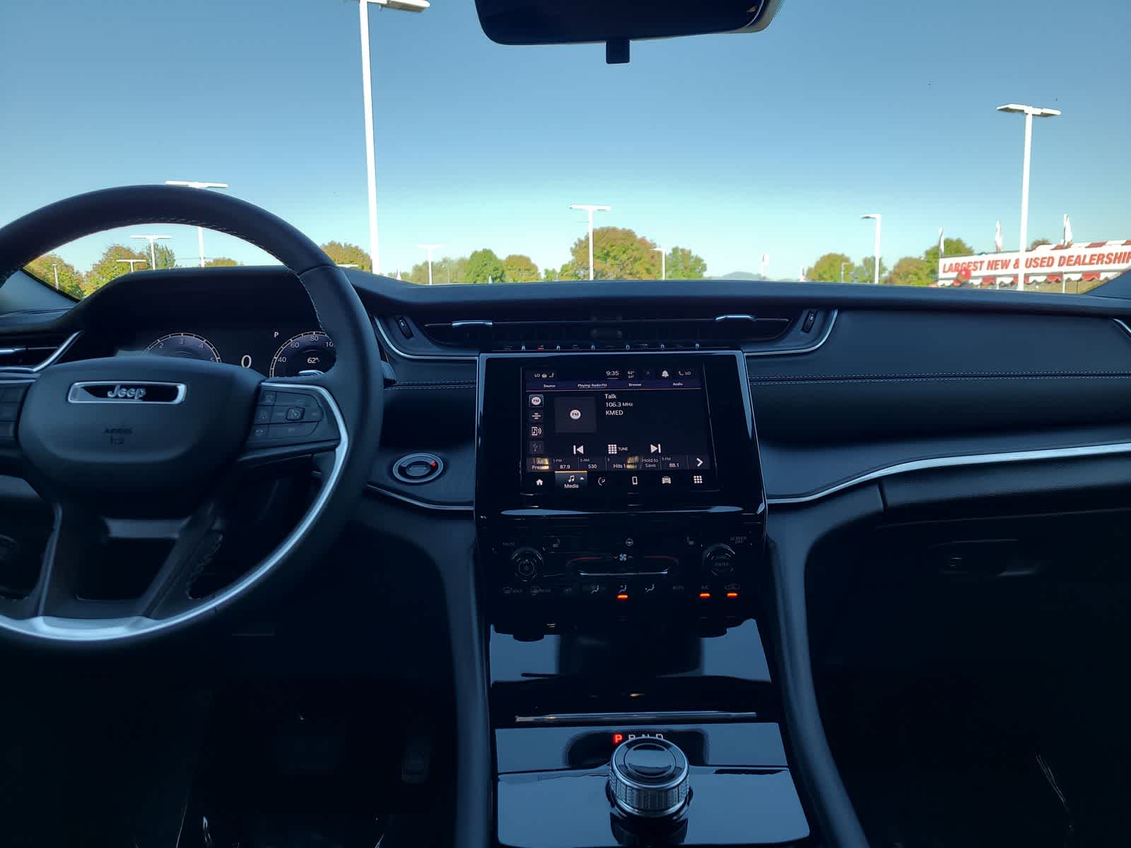 Thumbnail: 2025 Jeep Grand Cherokee - 18