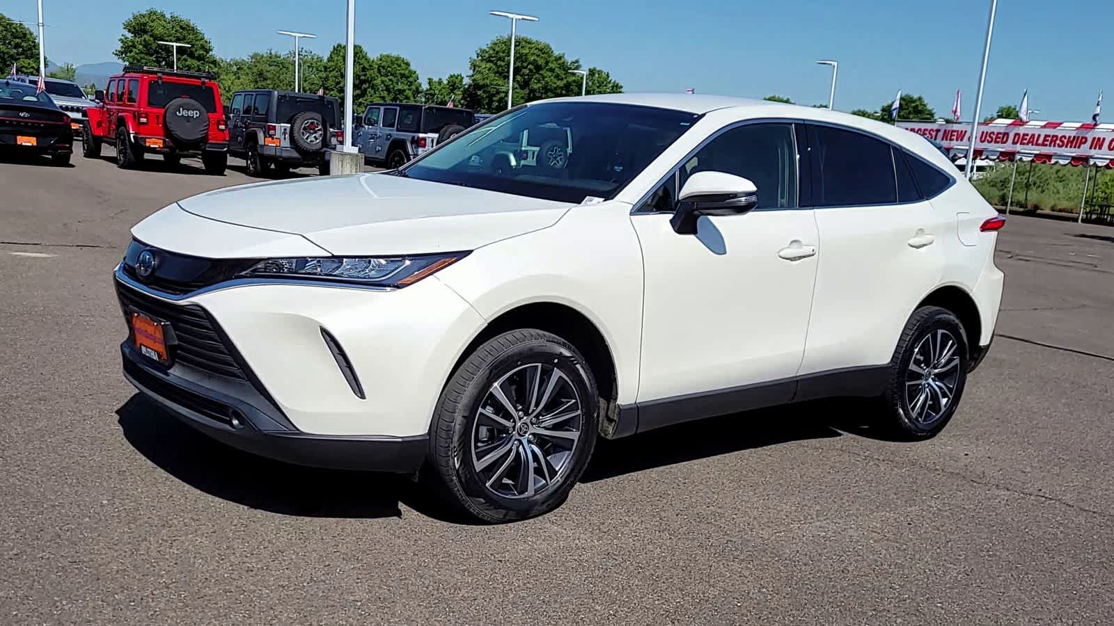 2021 Toyota Venza LE 4