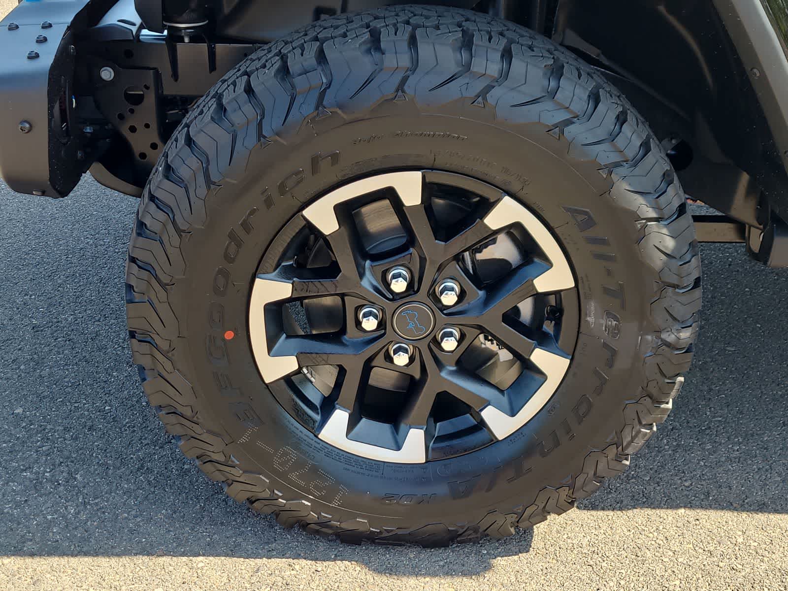Thumbnail: 2025 Jeep Wrangler - 16