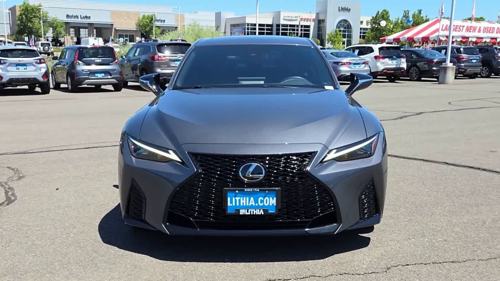Thumbnail: 2024 Lexus ES - 2