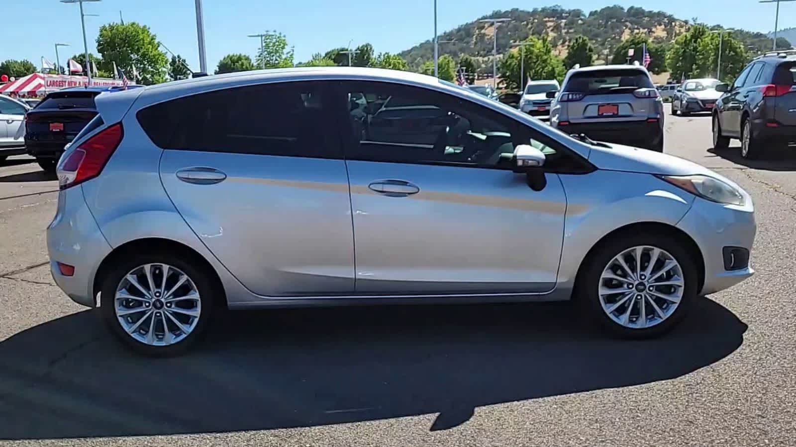 Thumbnail: 2014 Ford Fiesta - 9
