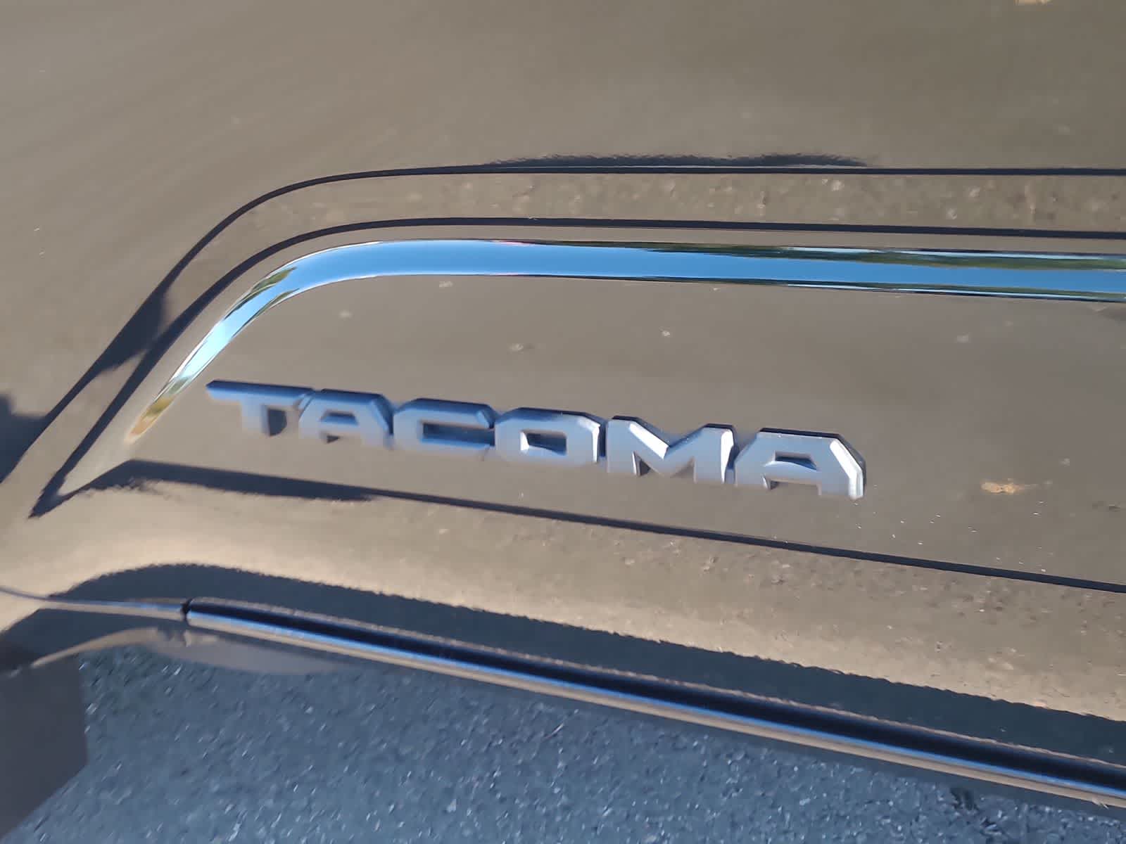 Thumbnail: 2024 Toyota Tacoma - 15