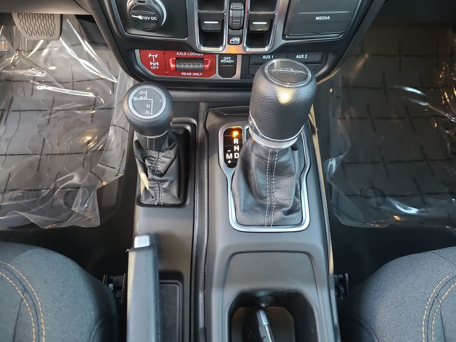 Thumbnail: 2026 Jeep Gladiator - 25