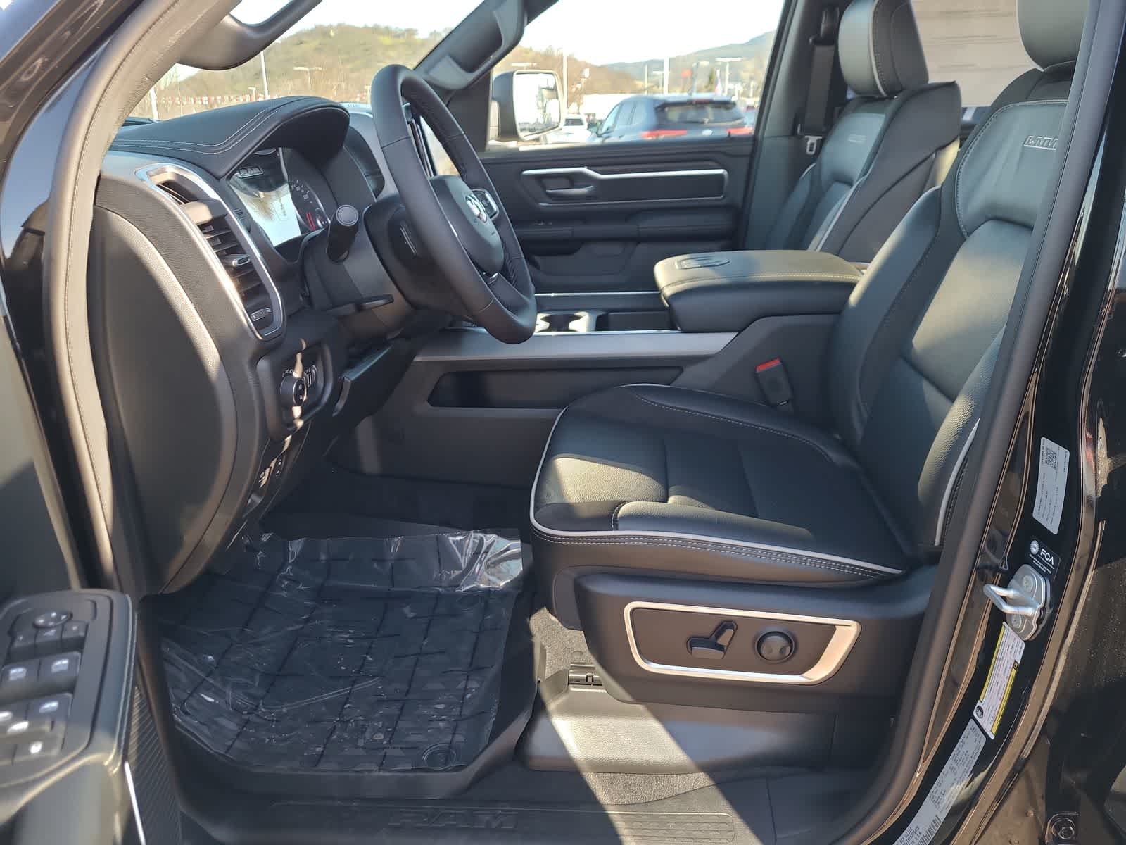 Thumbnail: 2026 RAM 1500 - 19