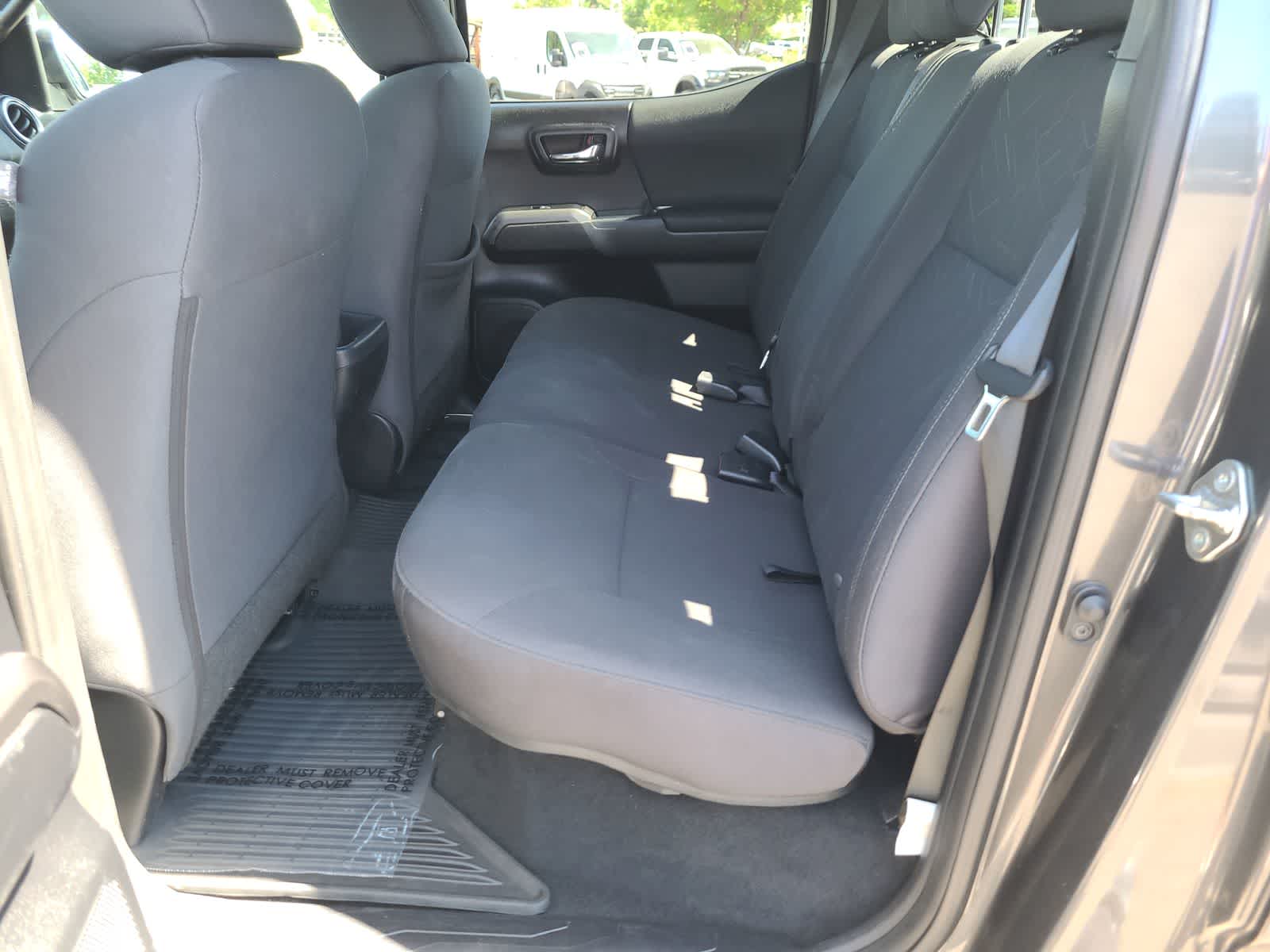 Thumbnail: 2018 Toyota Tacoma - 21