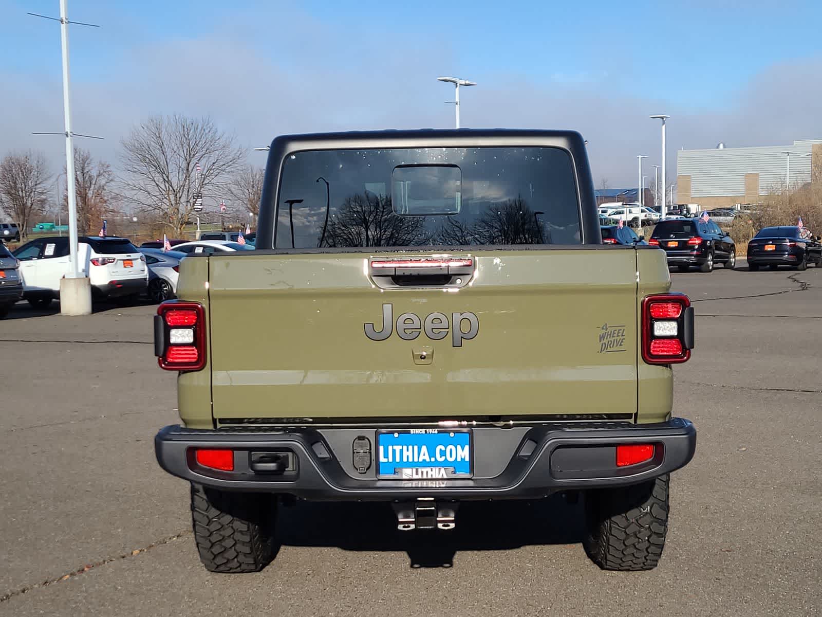 Thumbnail: 2026 Jeep Gladiator - 13