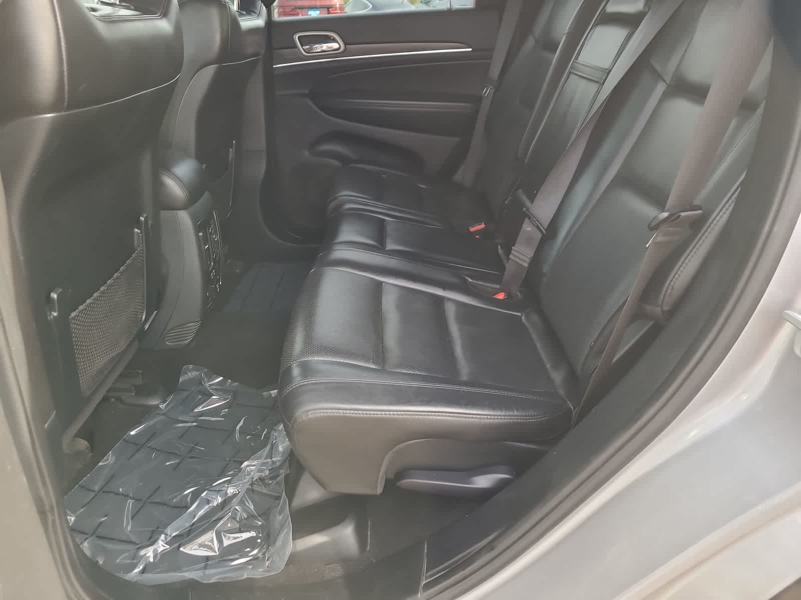 Thumbnail: 2020 Jeep Grand Cherokee - 21