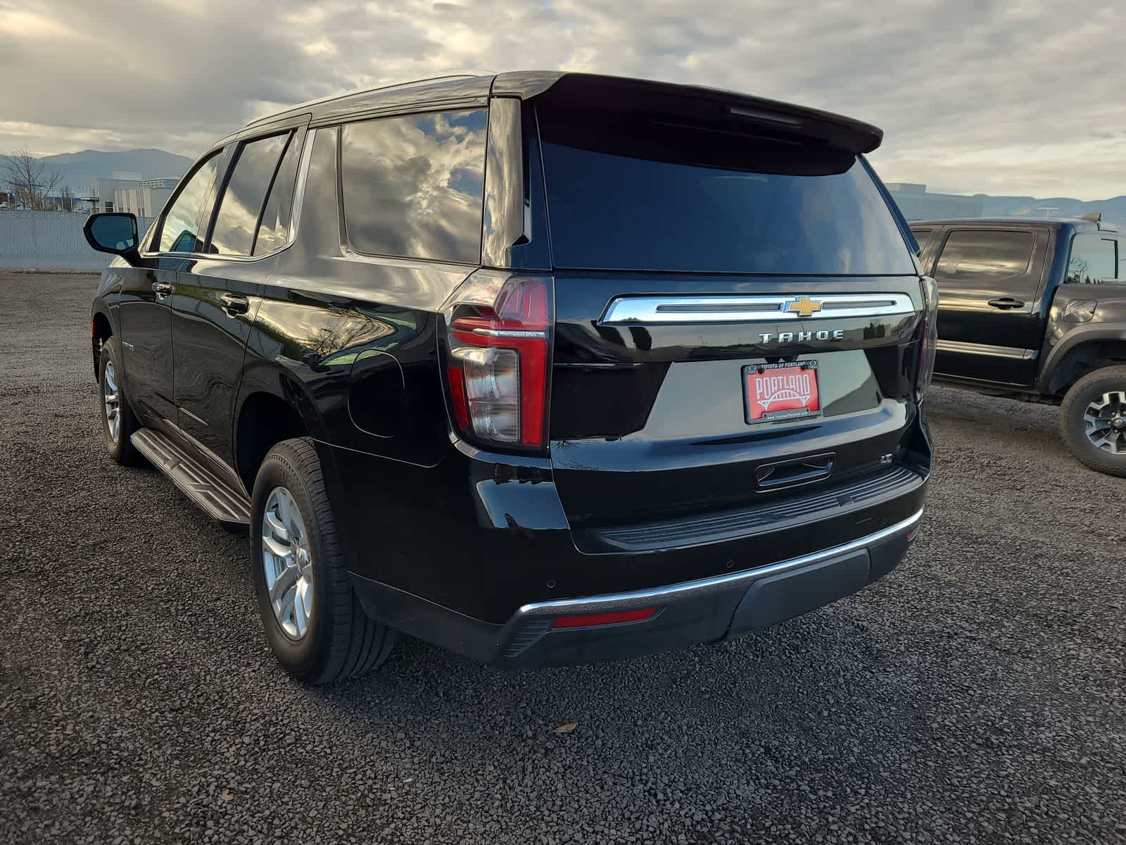 Thumbnail: 2023 Chevrolet Tahoe - 3