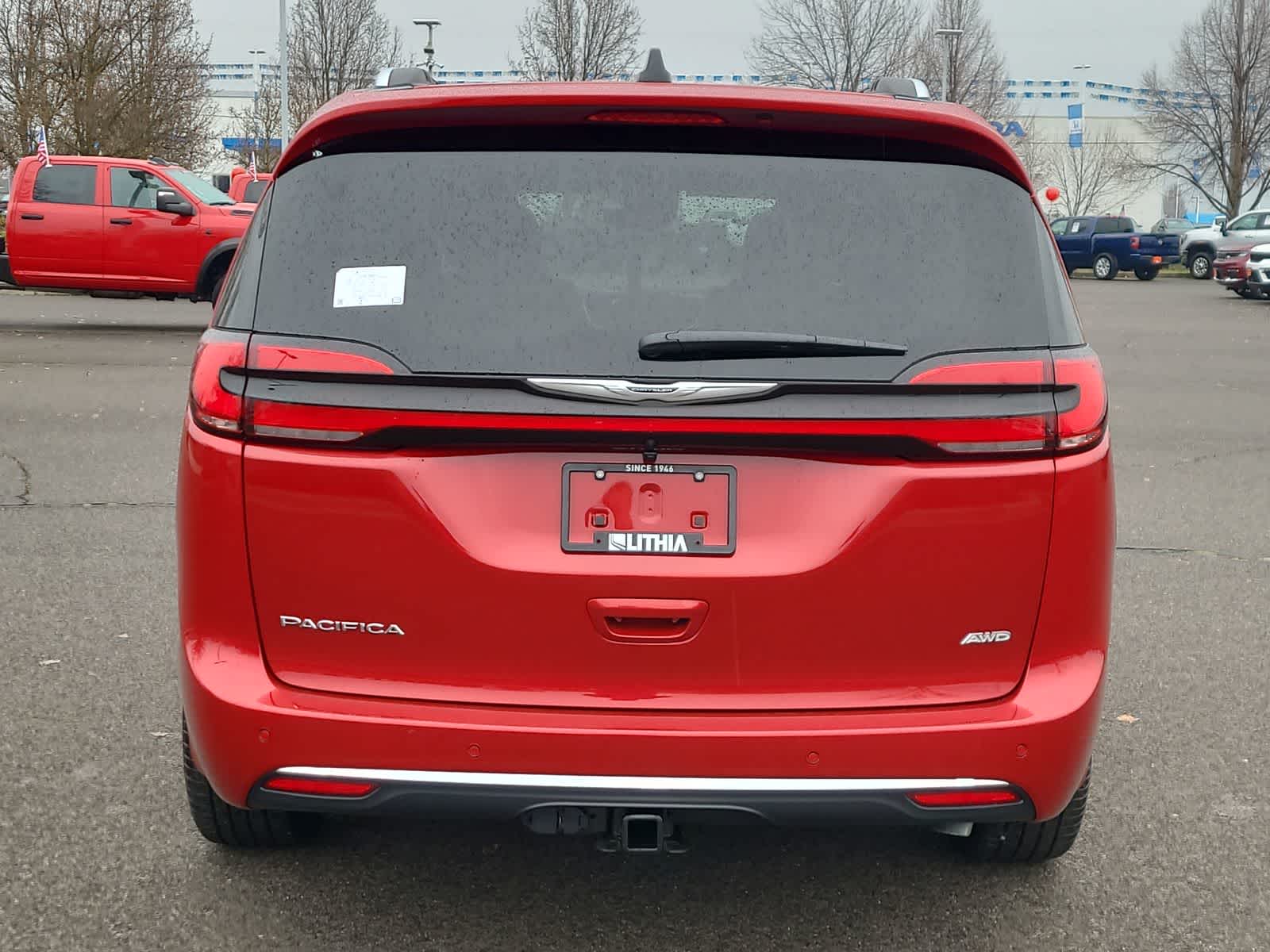 Thumbnail: 2026 Chrysler Pacifica - 13