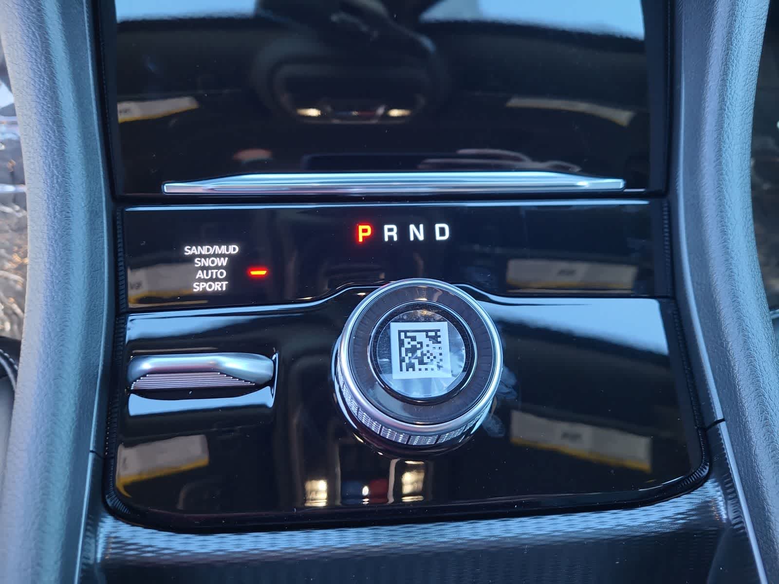 Thumbnail: 2025 Jeep Grand Cherokee - 25