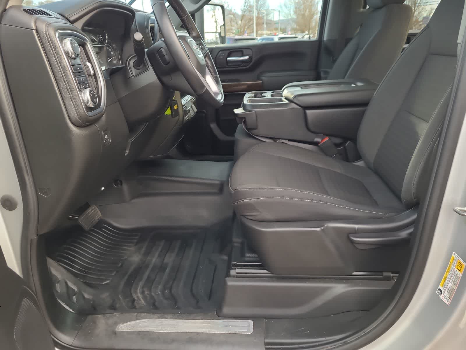 Thumbnail: 2020 GMC Sierra 2500 - 19