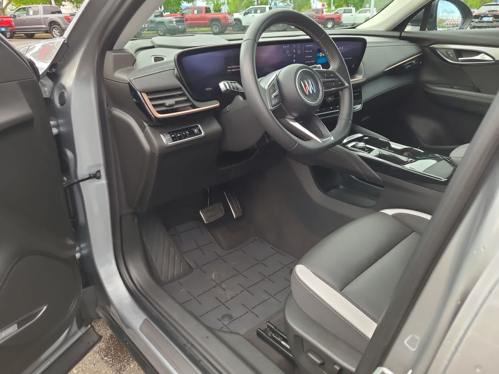 Thumbnail: 2025 Buick Envision - 10