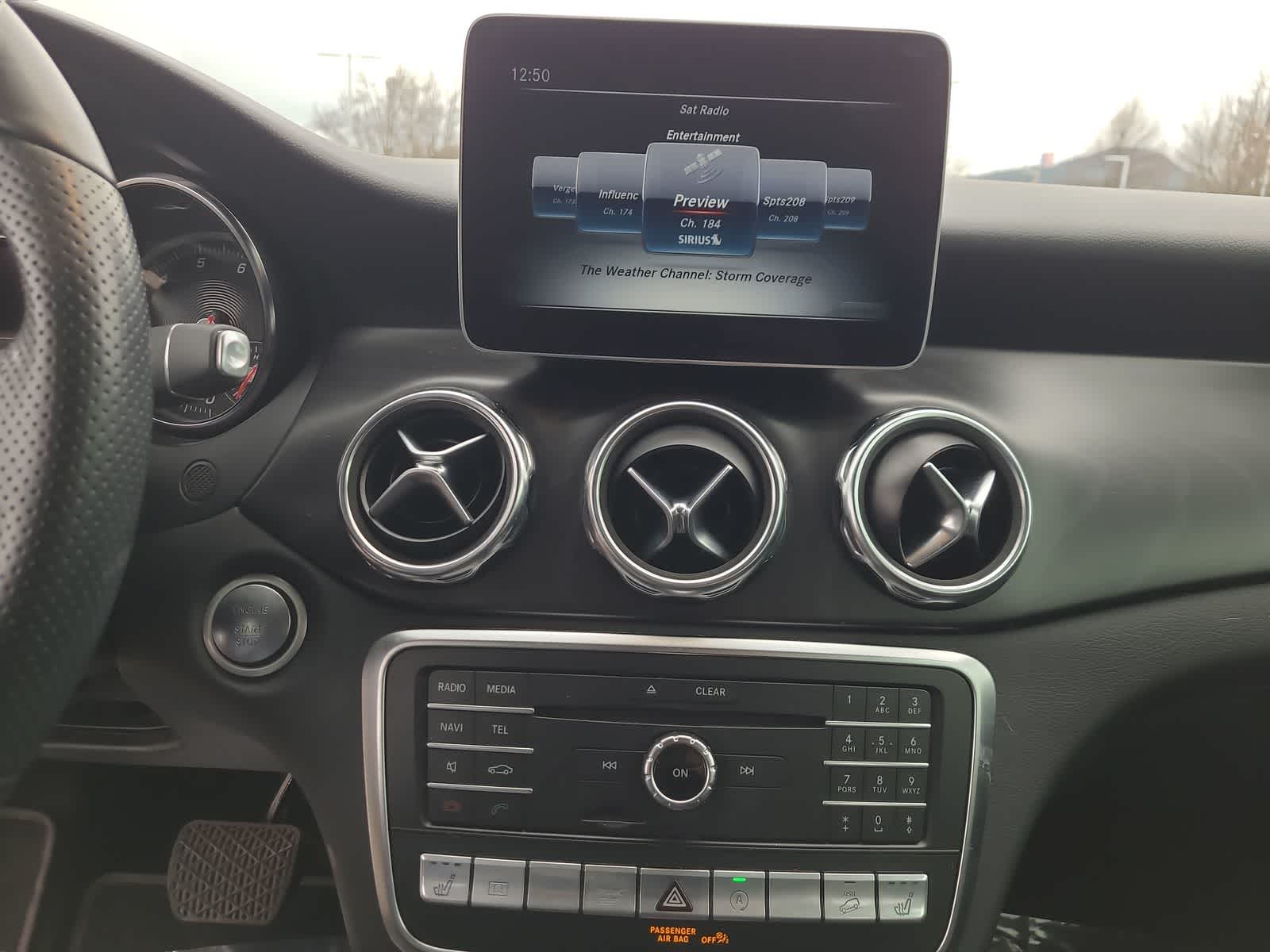 Thumbnail: 2019 Mercedes-Benz GLA - 24