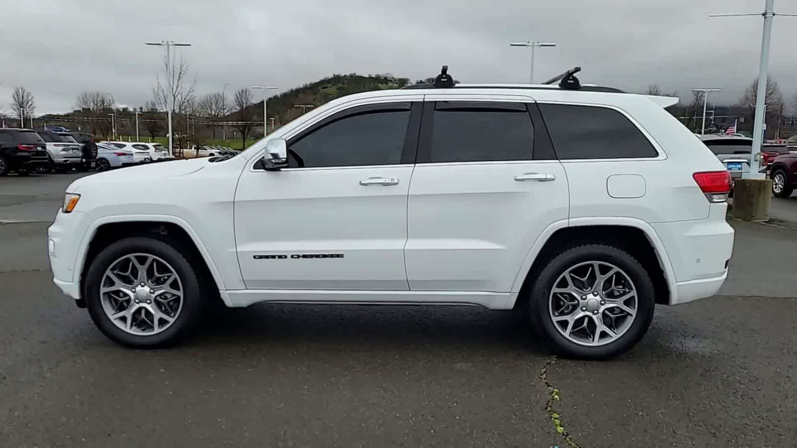 Thumbnail: 2020 Jeep Grand Cherokee - 5