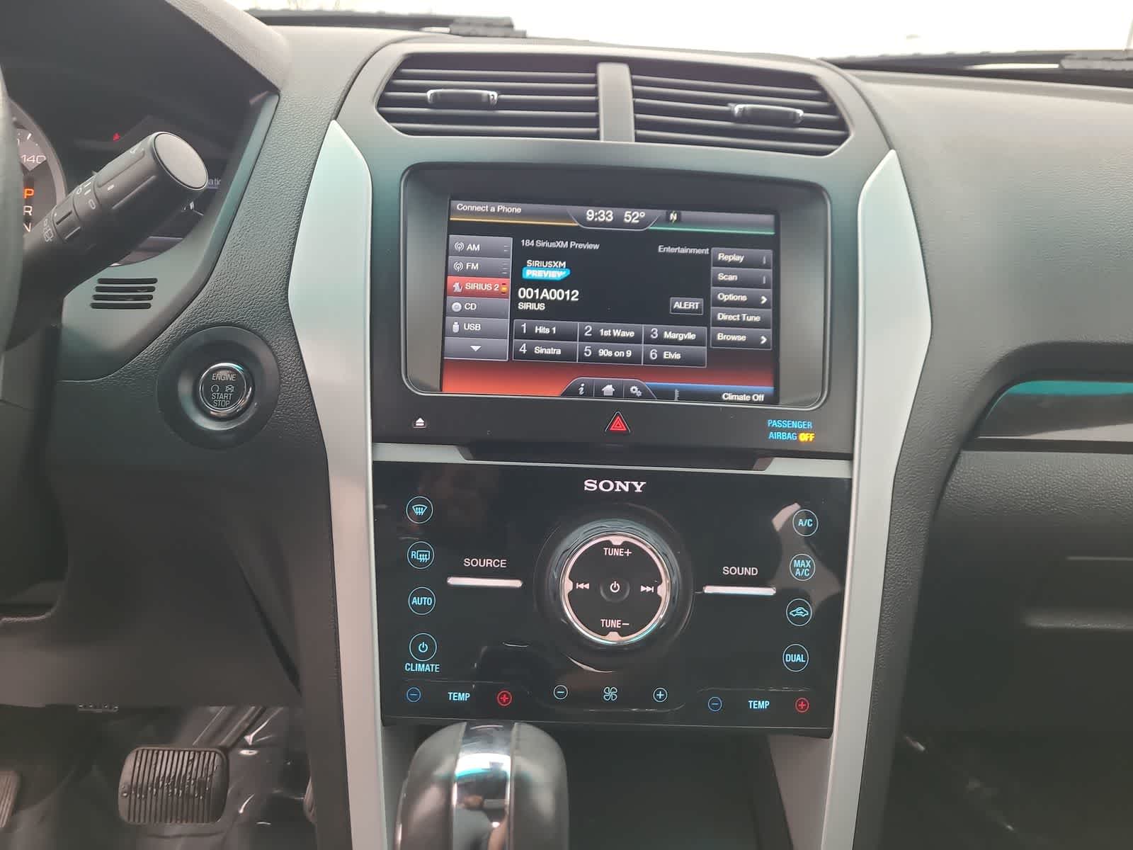 Thumbnail: 2014 Ford Explorer - 24