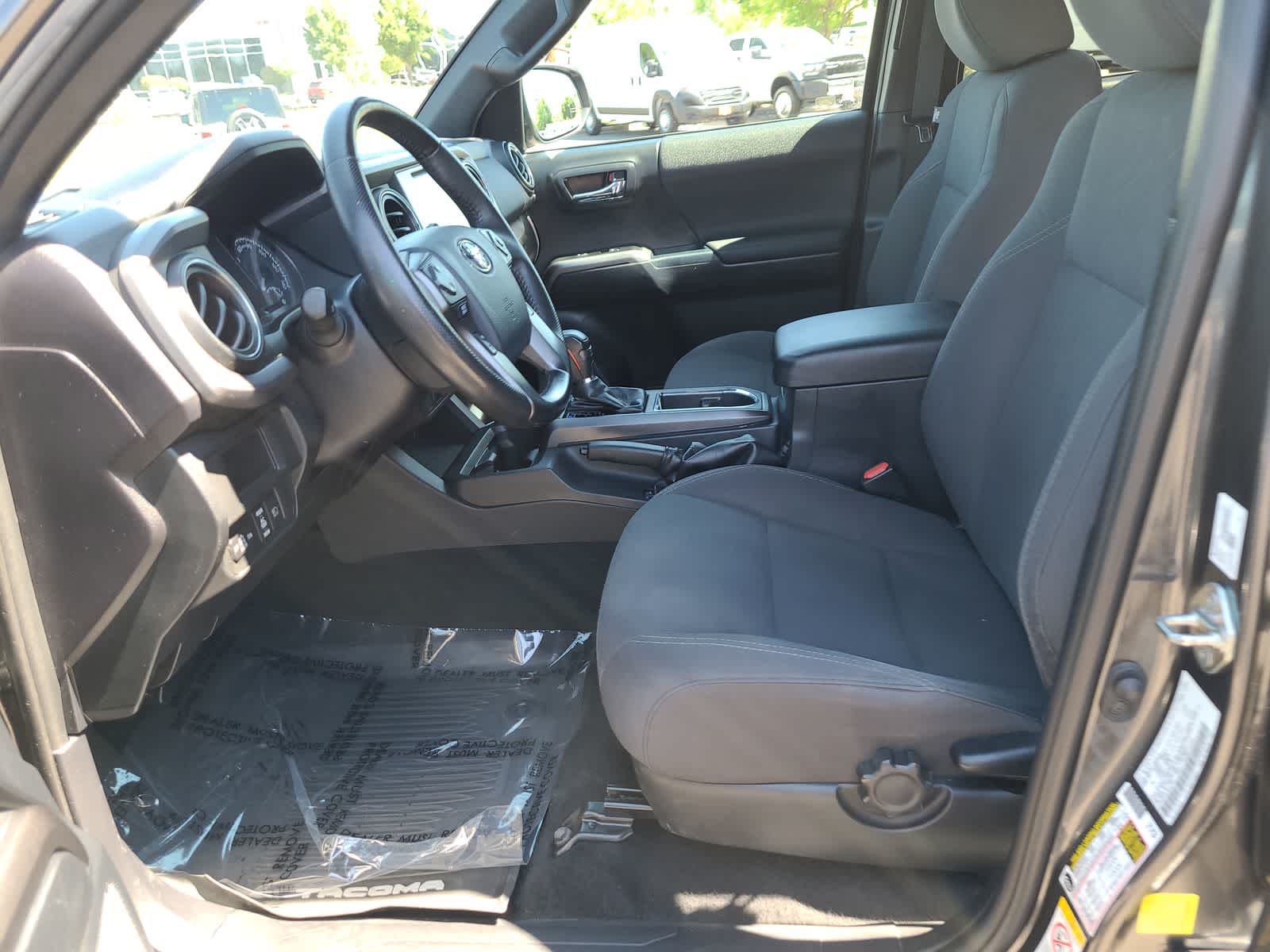 Thumbnail: 2018 Toyota Tacoma - 19