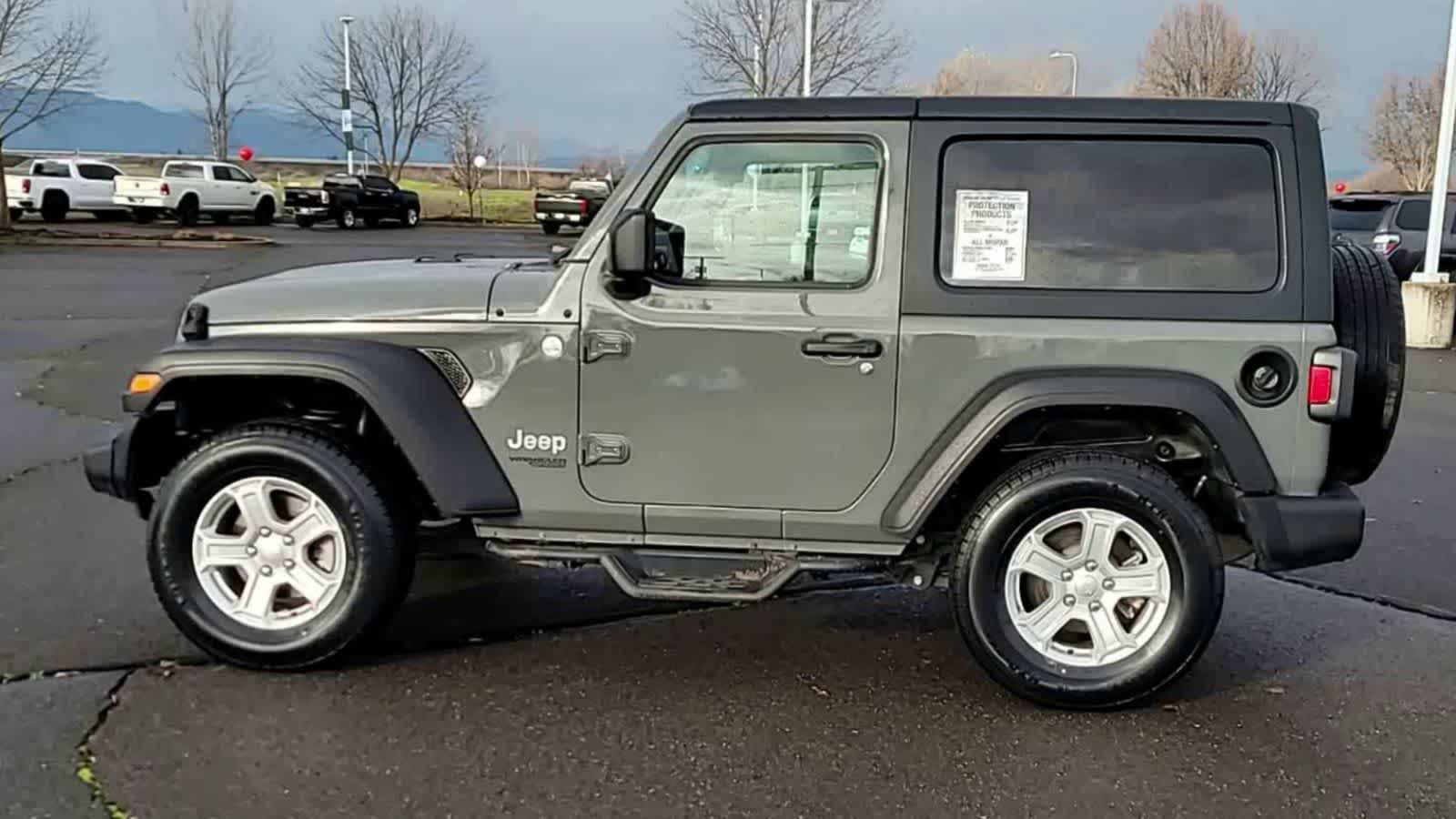Thumbnail: 2020 Jeep Wrangler - 5