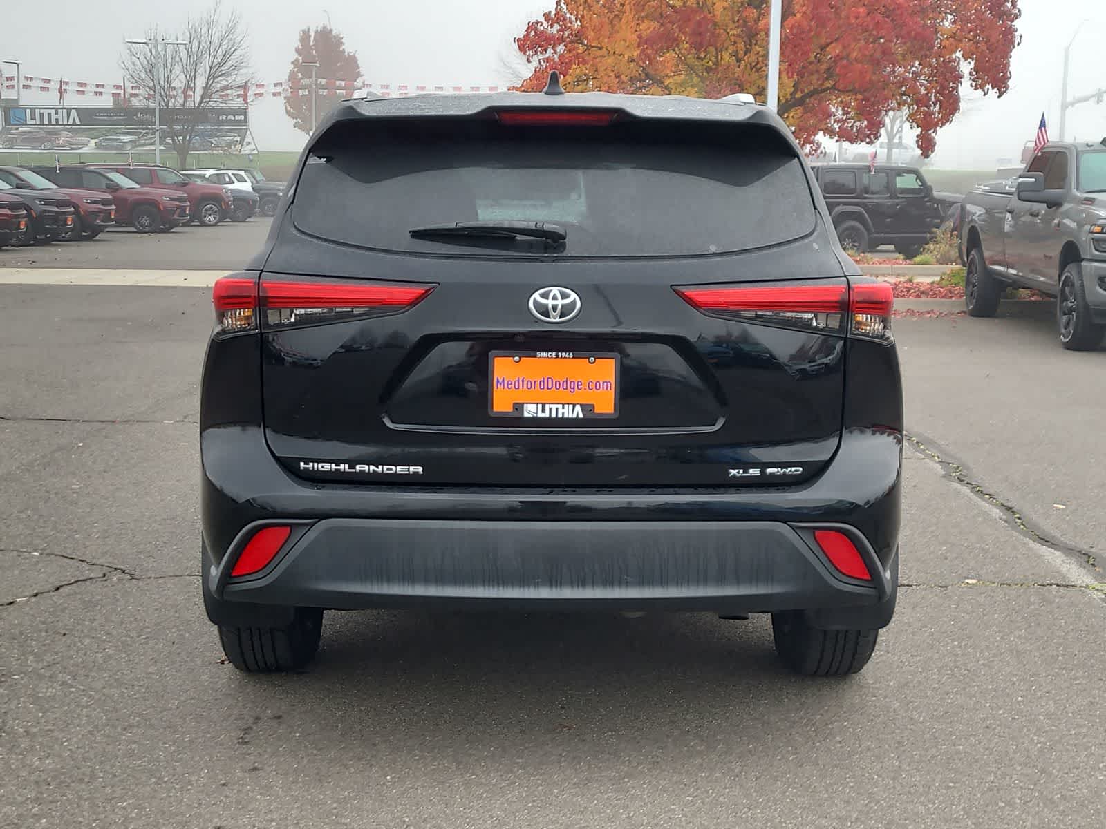 Thumbnail: 2023 Toyota Highlander - 13