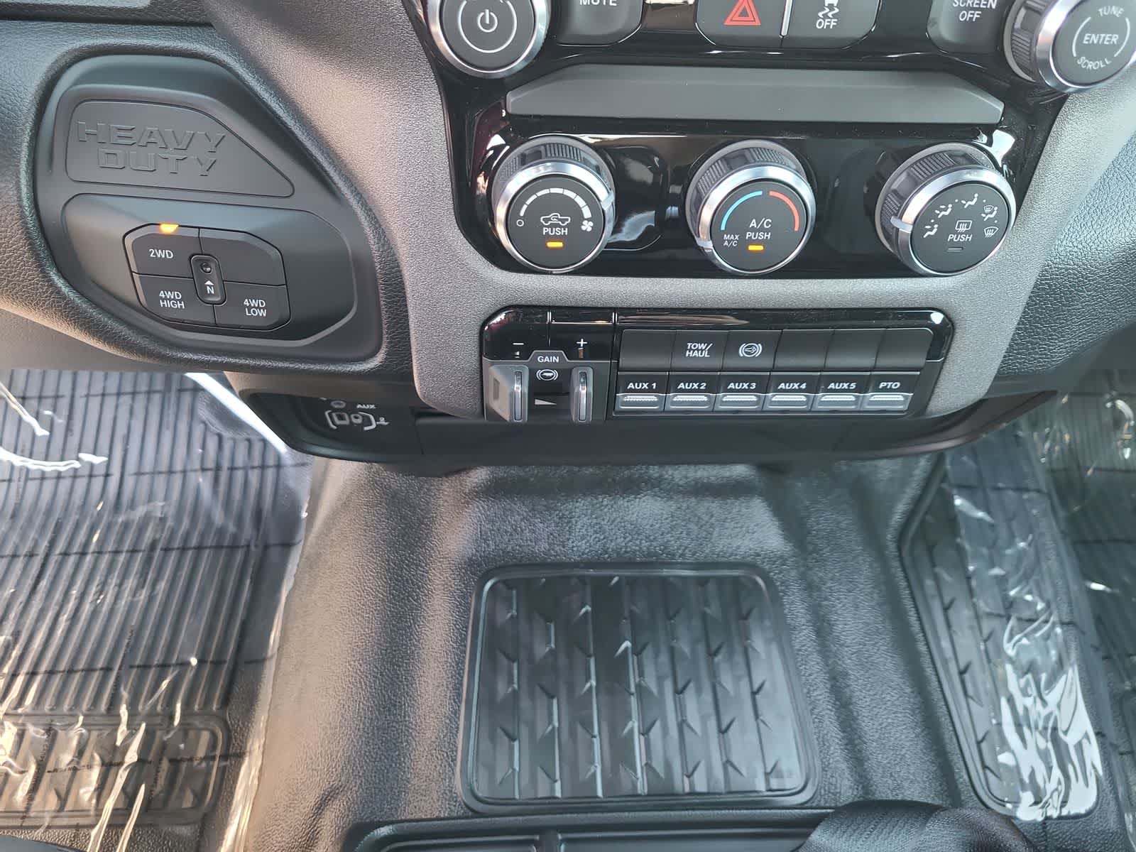 Thumbnail: 2025 RAM 5500 - 25