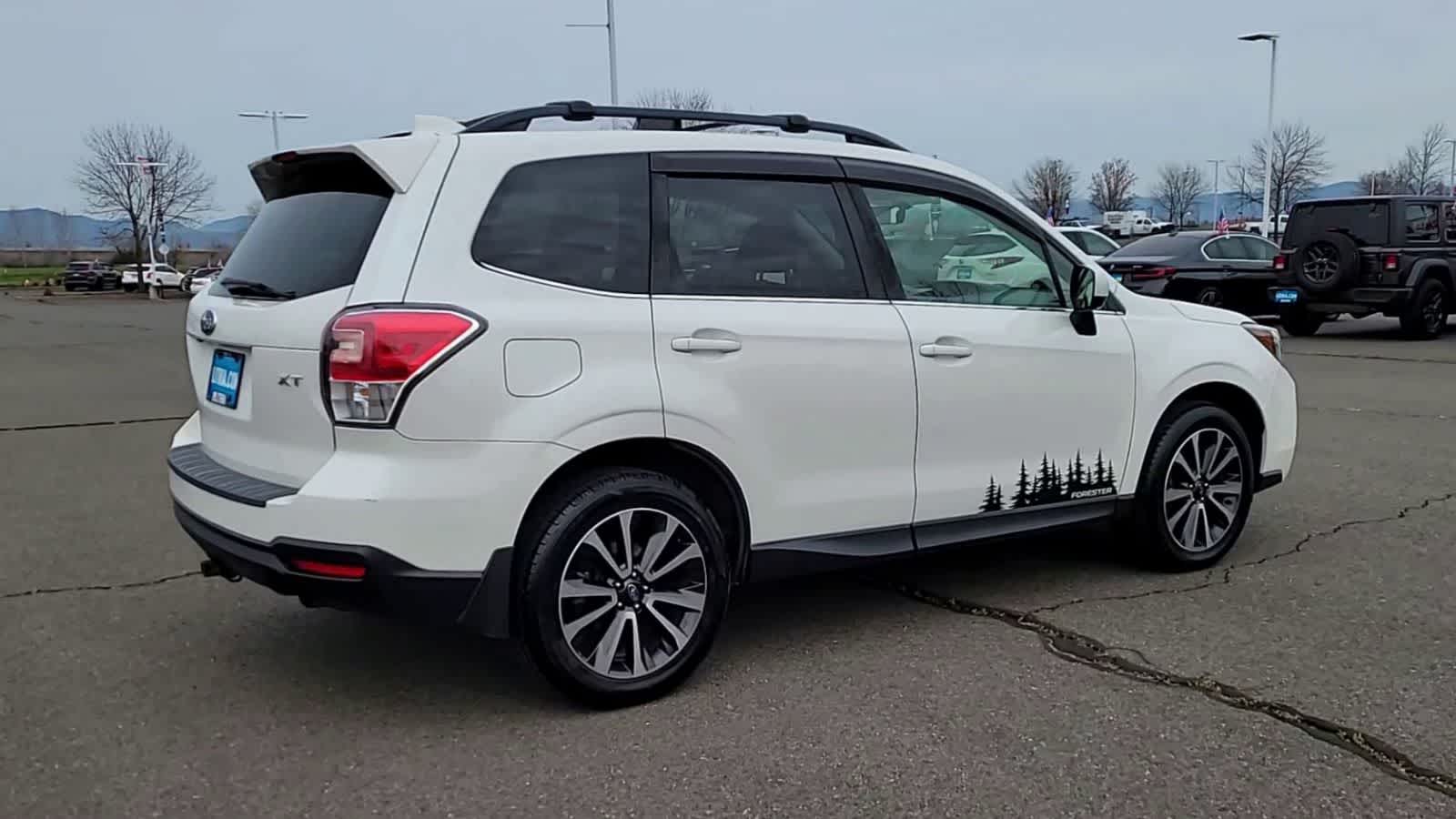 Thumbnail: 2017 Subaru Forester - 8