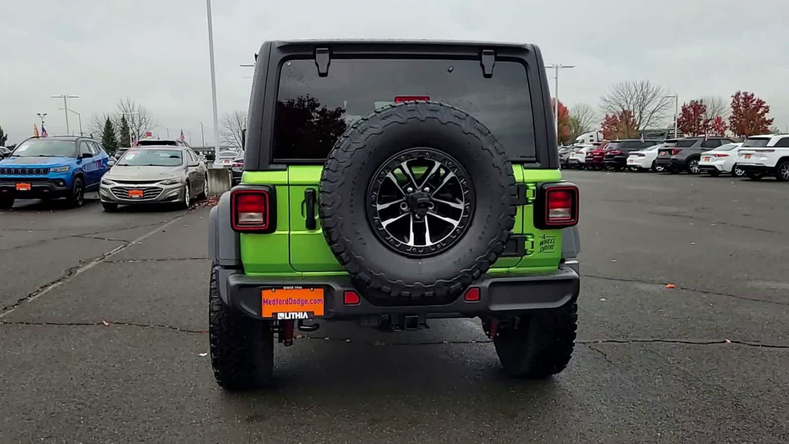 Thumbnail: 2026 Jeep Wrangler - 3