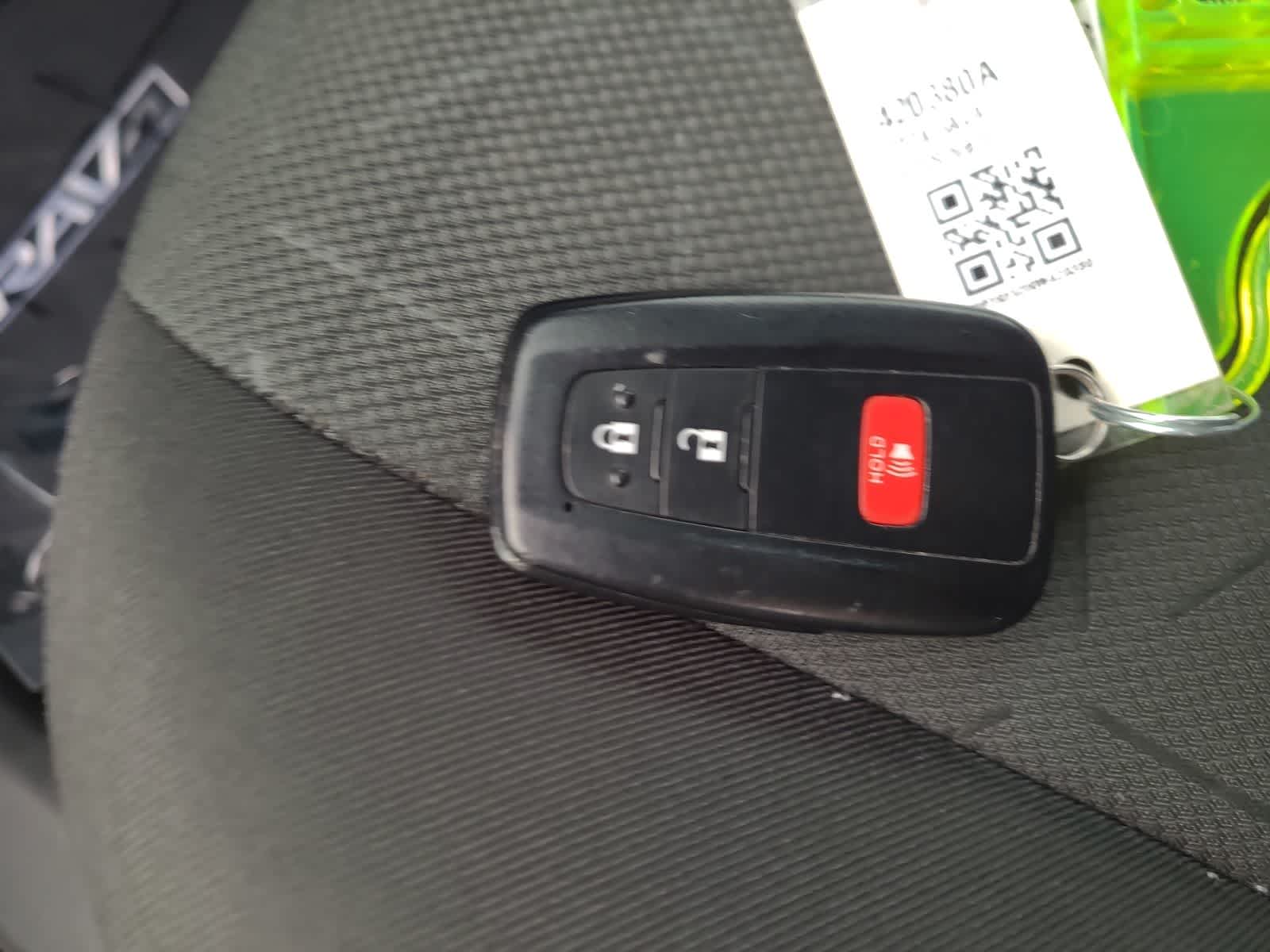 Thumbnail: 2024 Toyota RAV4 - 28