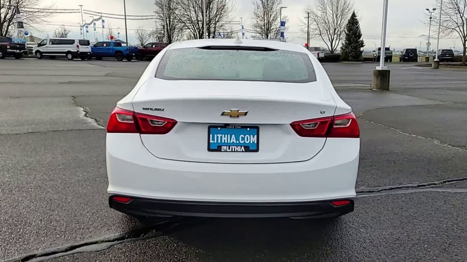 Thumbnail: 2023 Chevrolet Malibu - 7