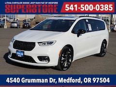 2026 Chrysler Pacifica LIMITED Passenger Van Medford, OR