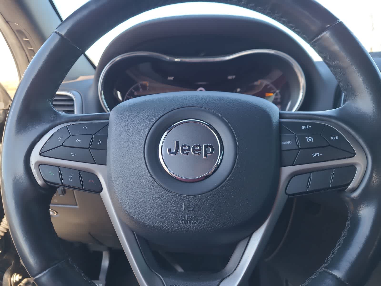 Thumbnail: 2020 Jeep Grand Cherokee - 23