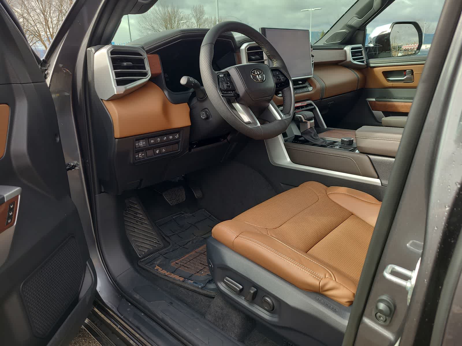 Thumbnail: 2025 Toyota Tundra - 10