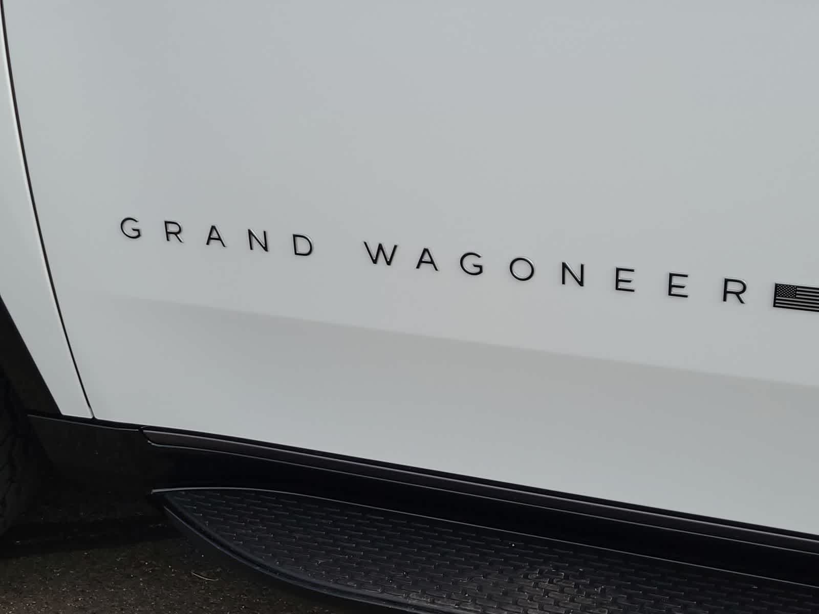 Thumbnail: 2026 Jeep Grand Wagoneer - 15